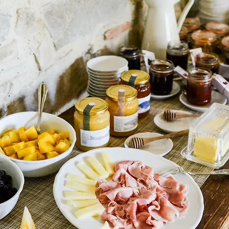 Casa Zuffada Farm stay Ruino